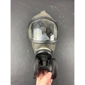 MSA‎ Full Face Gas Mask Respirator Medium  Industrial Safety Mask 98680 7 203-1